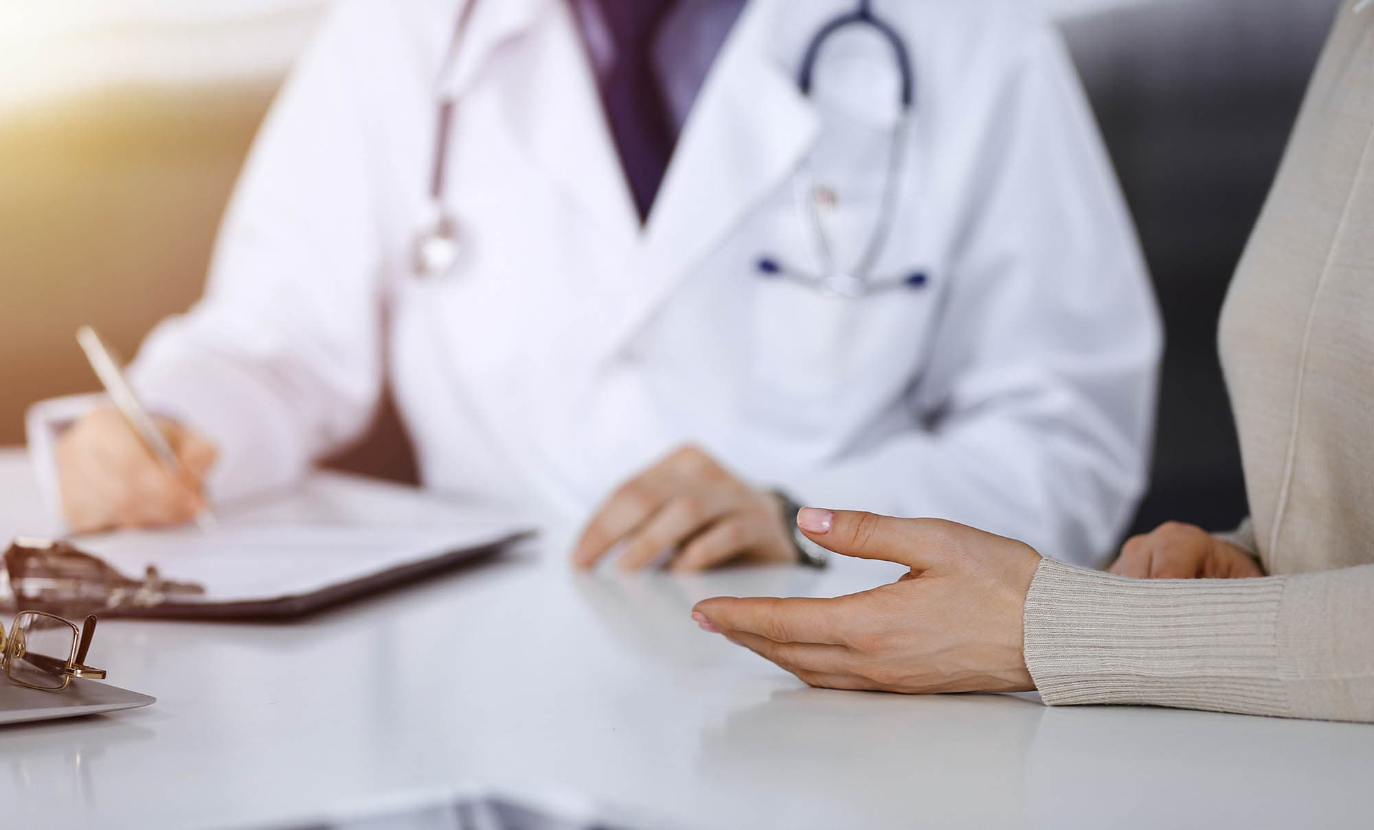 doctor-patient-discussion